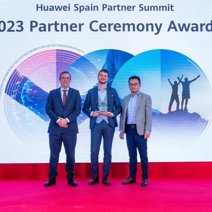 Premio_Huawei_Excellent_Educacion